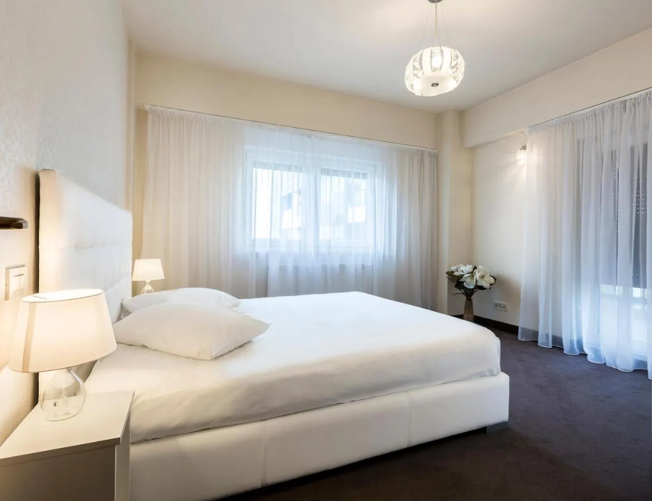 Orhideea Residence & Spa Bucharest 4*,  Romania